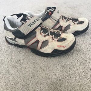 Shimano Women’s cycling shoes size 40, 7.5